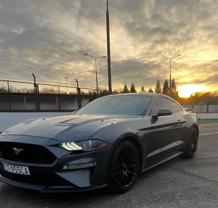 ford mustang mazowieckie Ford Mustang cena 145000 przebieg: 69000, rok produkcji 2019 z Warszawa